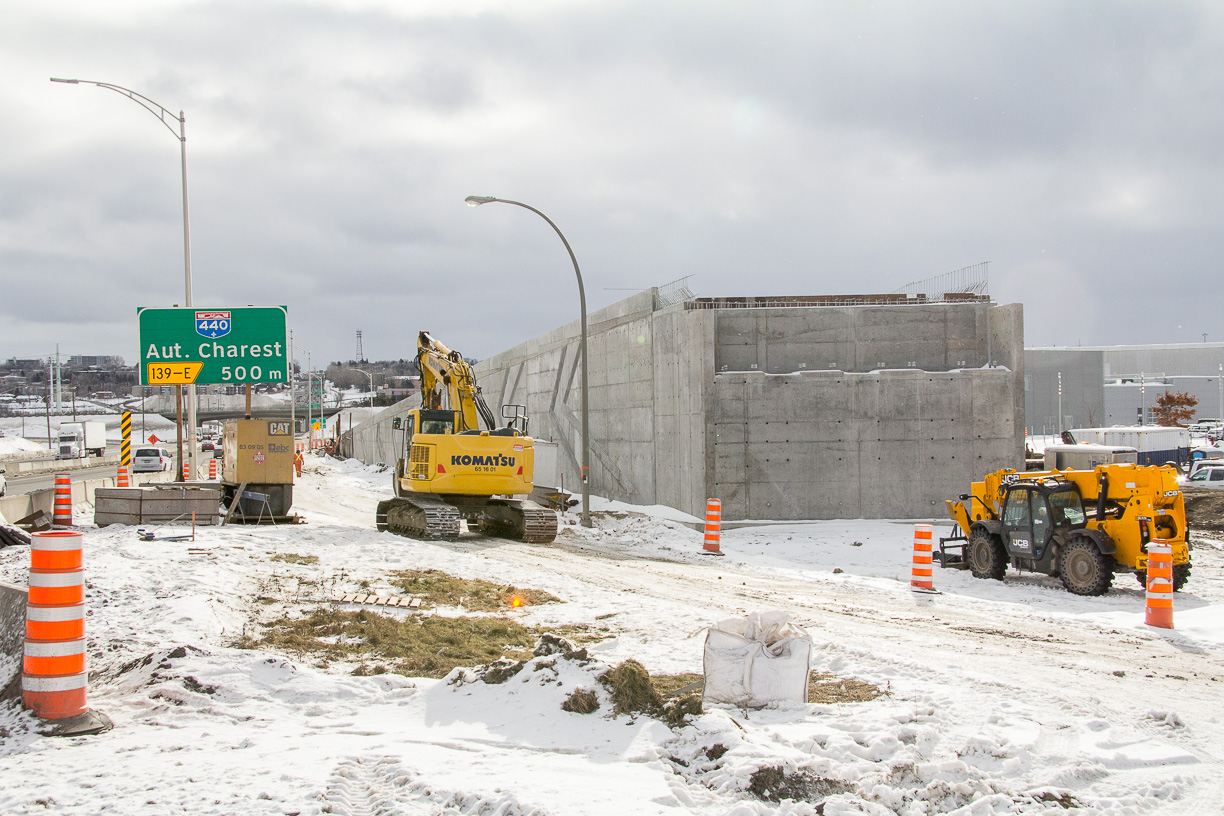Construction d’un mur de soutènement dans la bretelle de l’autoroute Henri-IV sud vers l’autoroute 40 ouest